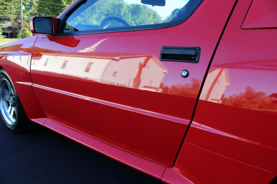 Детали экстерьера Chrysler Conquest TSi 1987 года  (фото 35 из 137)